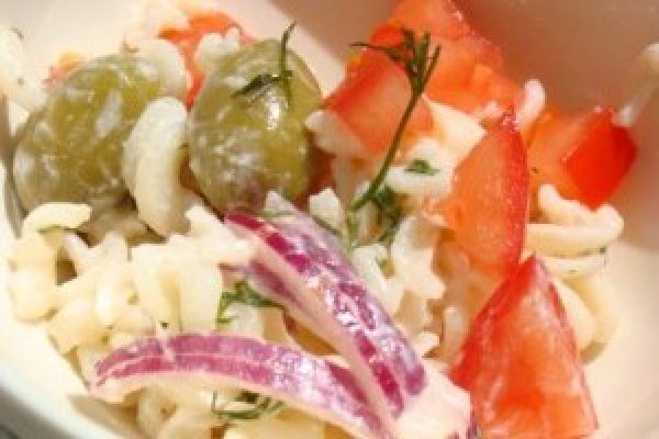 Salata de paste greceasca