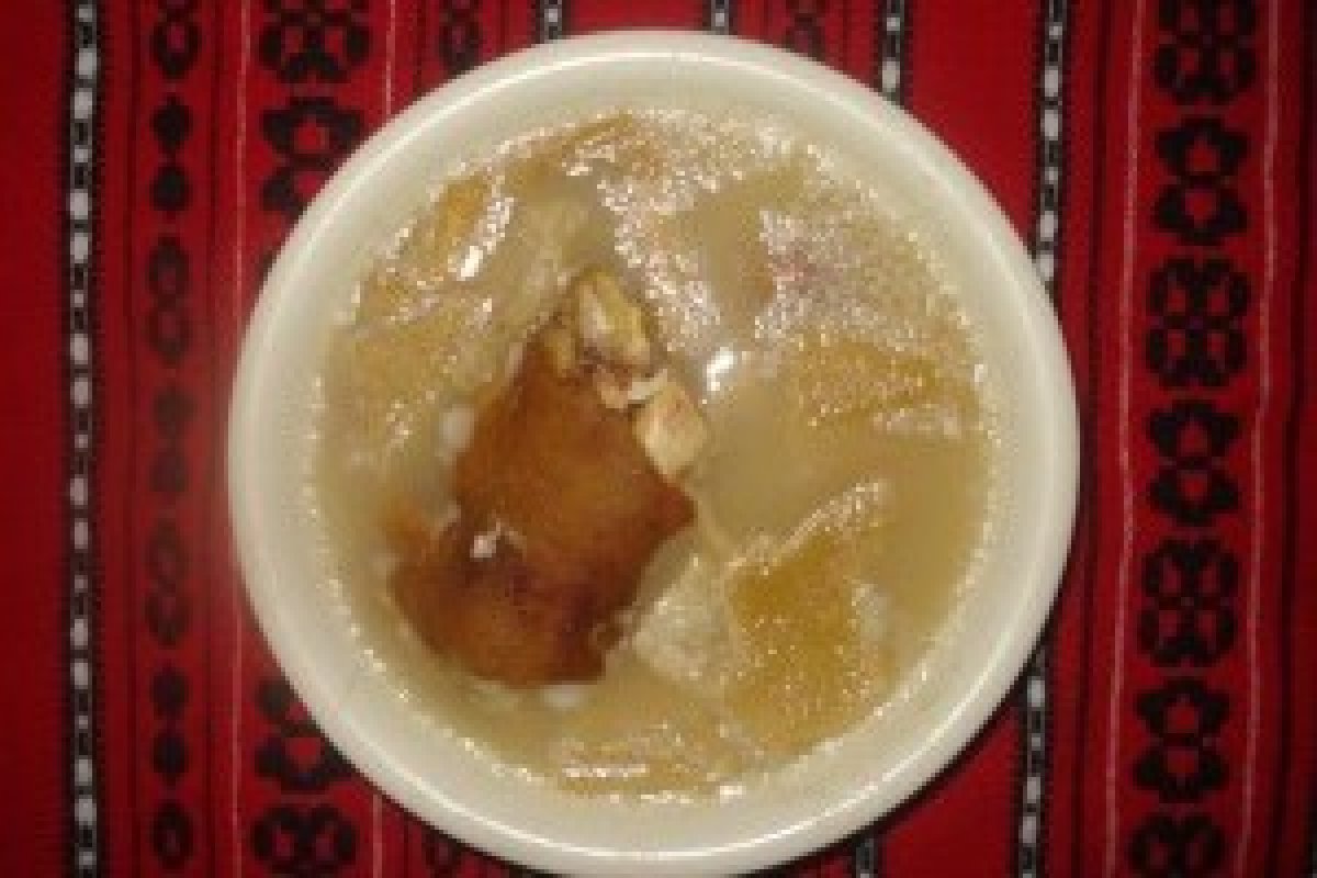 Piftie de porc cu usturoi | Mancaruri cu carne | Culinar.RO