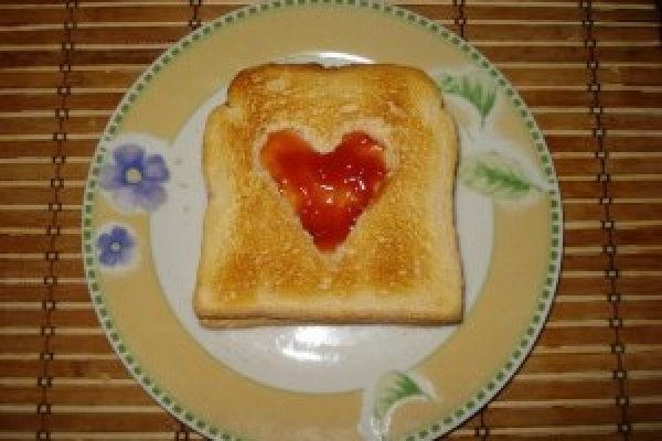 Sandwich Inimioara Valentine`s Day
