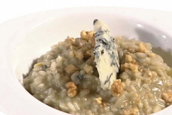 Risotto cu gorgonzola si nuci