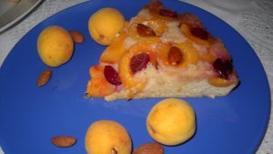 Tarta cu caise