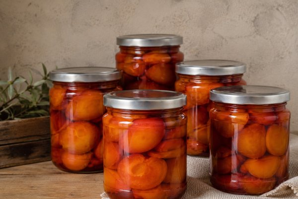 Compot de prune cu scortisoara