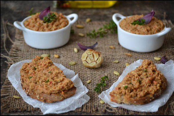 Pasta de linte cu legume coapte