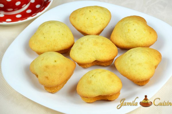 Madeleines simple (reteta video)