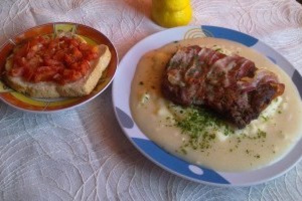 Scaloppine all limone (cotlet de vitel in sos de lamaie)