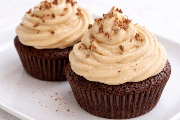 Briose cu spuma de caramel