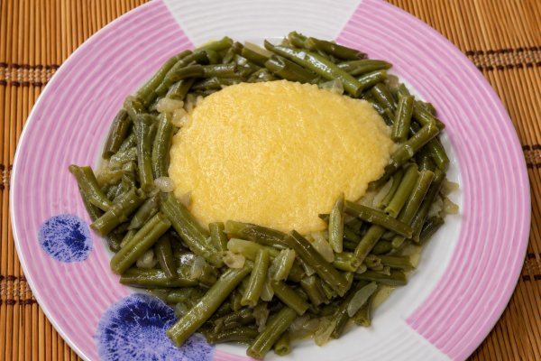 Pastai cu usturoi