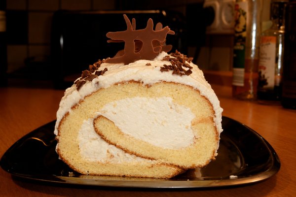 Rulada cu crema de lamaie