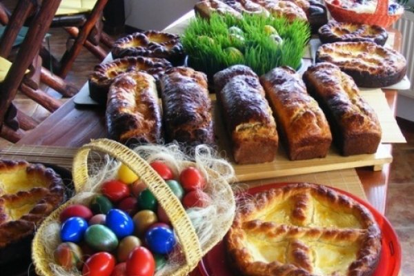 Aprilie 2011, sarbatori si traditii culinare romanesti