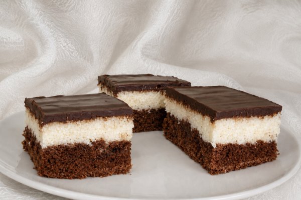 Prajitura cu nuca de cocos si ciocolata