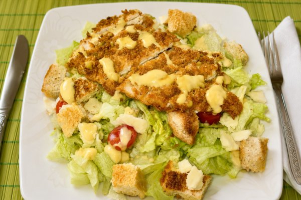 Salata cu piept de pui