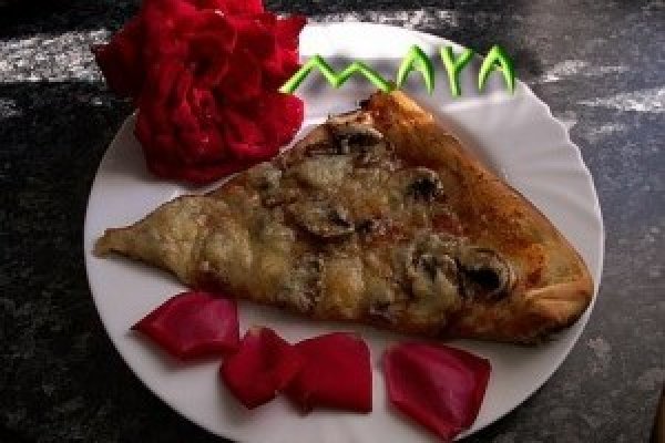 Pizza cu ciuperci a la Maya