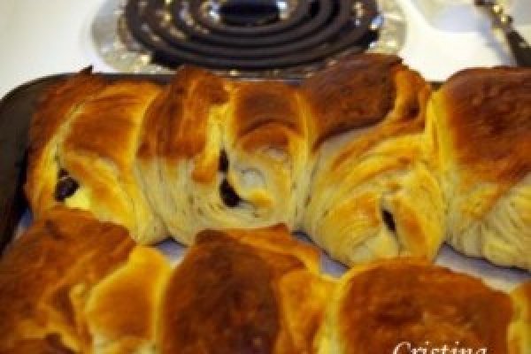 Croisante cu ciocolata si crema patisera