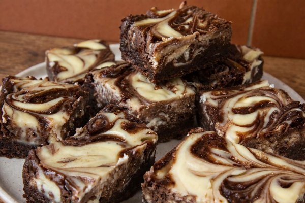 Cheesecake Brownie