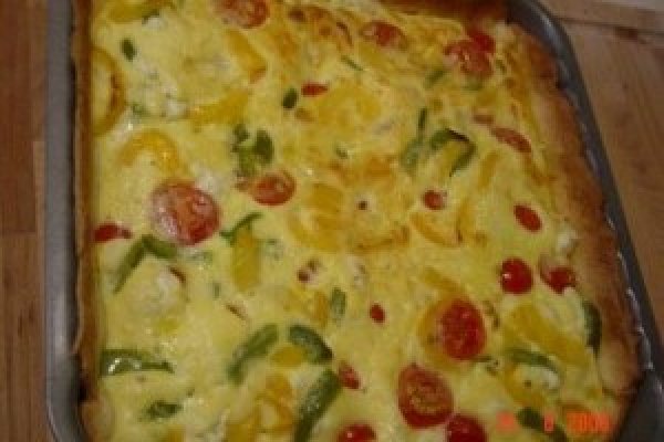 Quiche cu ardei, rosii si mozzarella