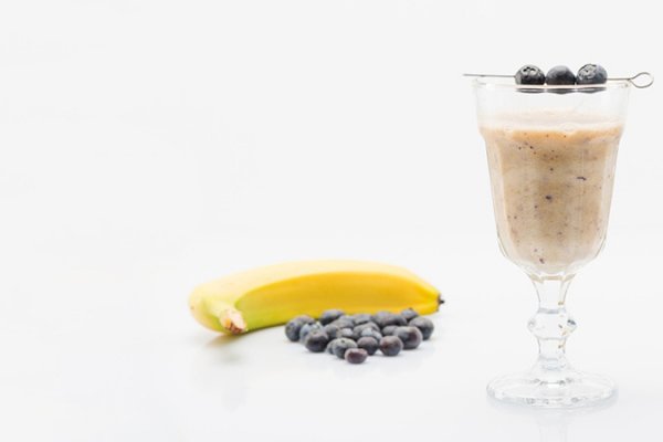 Smoothie de afine si banane