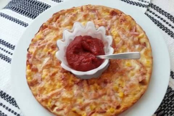 Pizza cu sunca