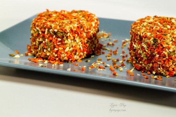 Branza raw vegana made by Raw Chef Ligia Pop