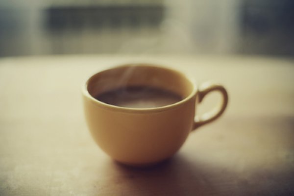 Consumul ridicat de cafea, reduce efectele nocive ale alcoolului