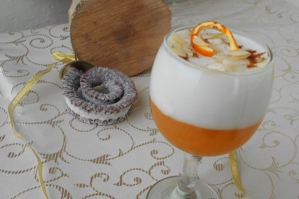 Panna cotta cu lapte de migdale si portocale