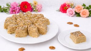 Prajitura cu smantana si nuca