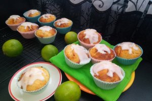 Muffins cu lime si ciocolata alba